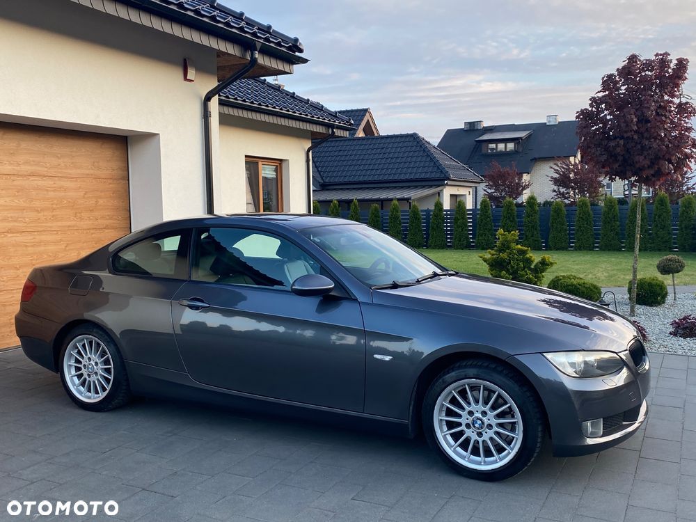 BMW Seria 3 320i M Sport Edition - 19