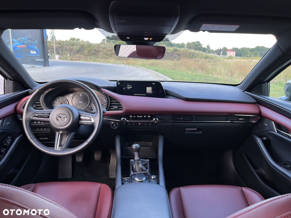 Mazda 3 2.0 mHEV AWD Enso - 11