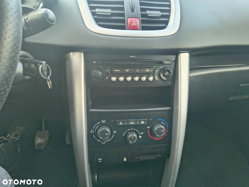 Peugeot 207 95 VTi Premium - 26