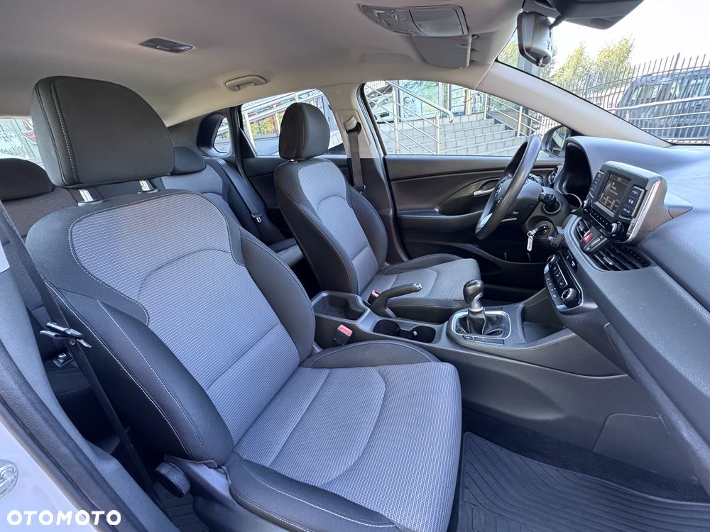 Hyundai i30 1.4 Classic + - 20