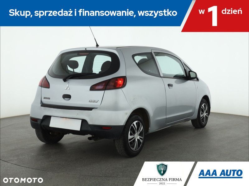 Mitsubishi Colt - 7