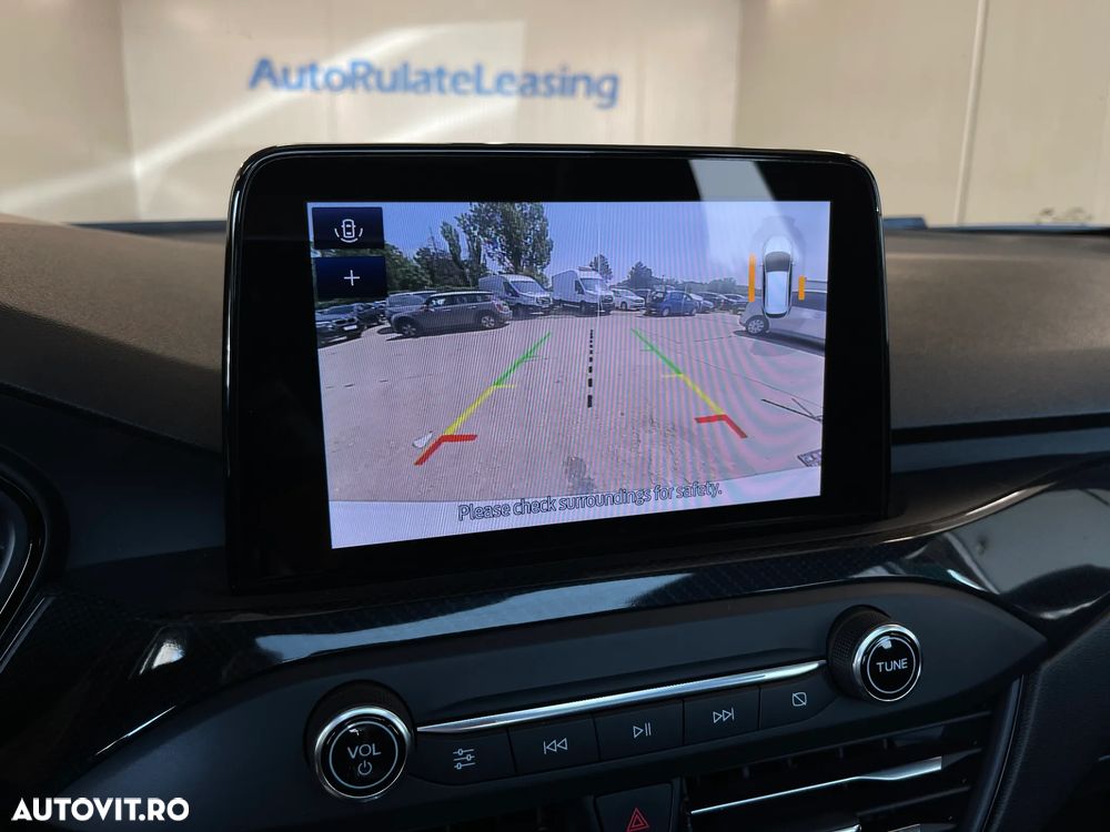 FORD Focus 2021 — imagine 14