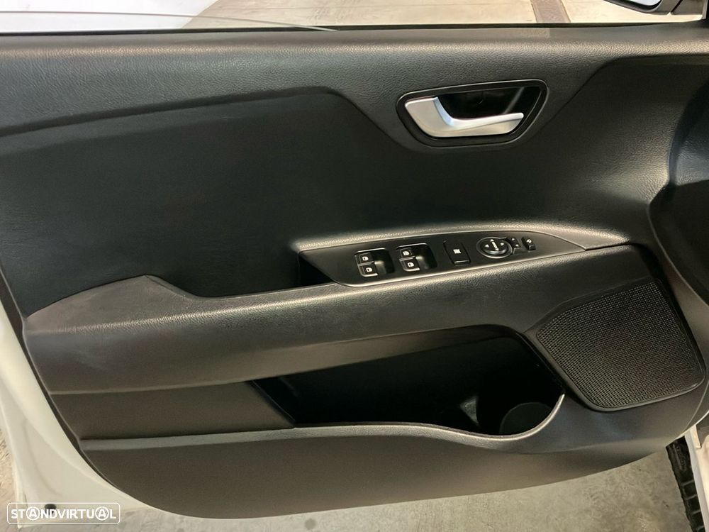 Kia Rio 1.0 T-GDi Wave - 19