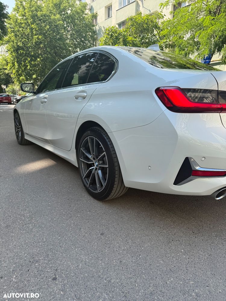 BMW Seria 3 320d xDrive AT Luxury Line - 5