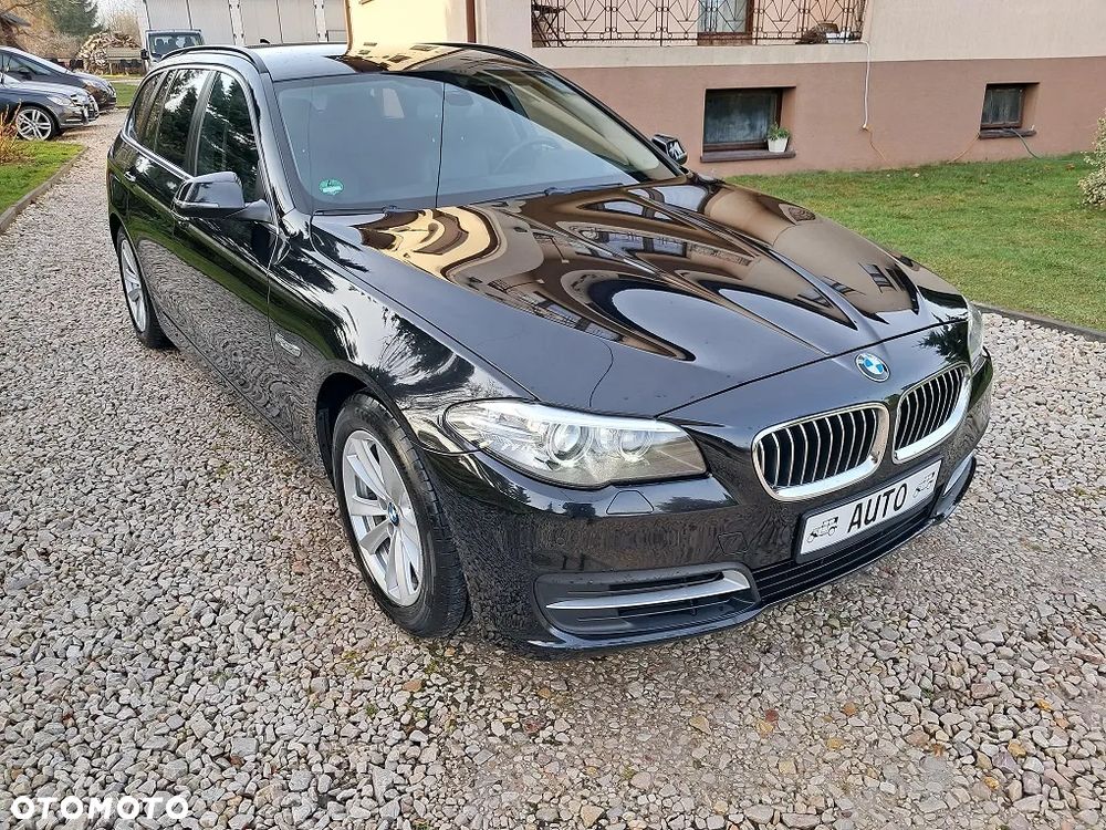 BMW Seria 5 525d xDrive Sport-Aut Modern Line - 9