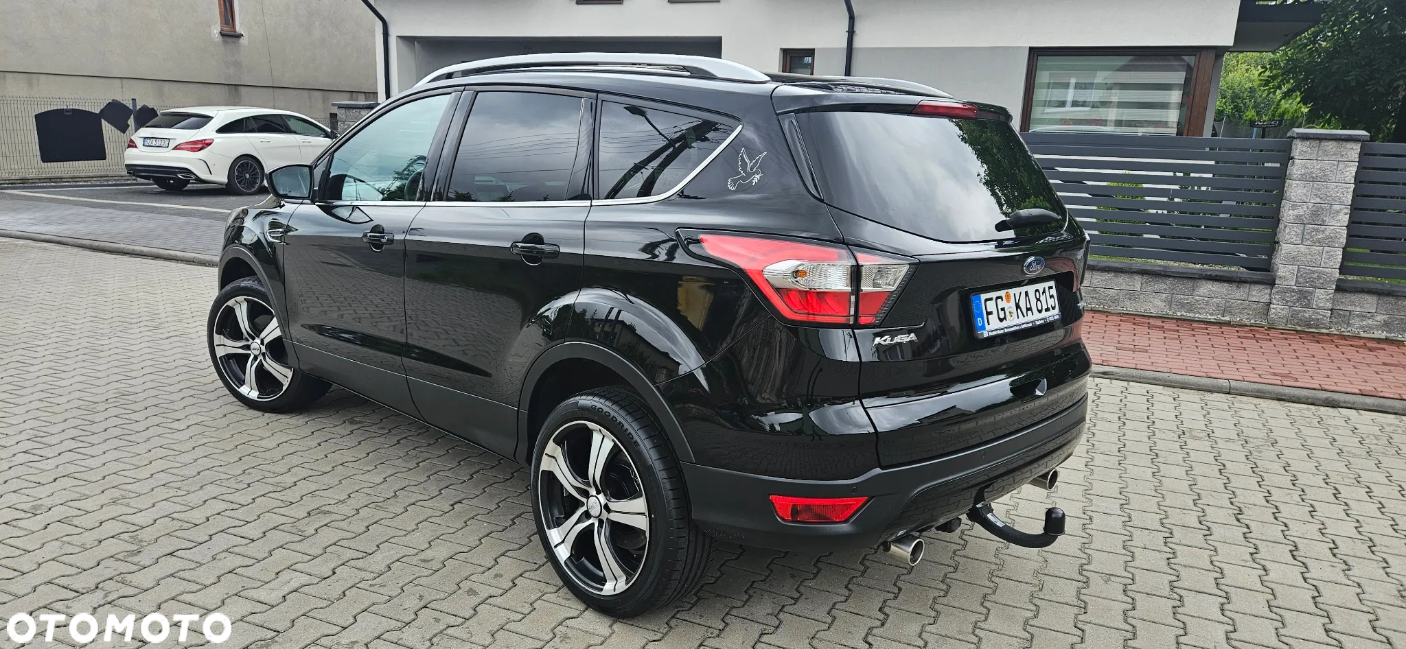 Ford Kuga 1.5 EcoBoost 2x4 Titanium - 6