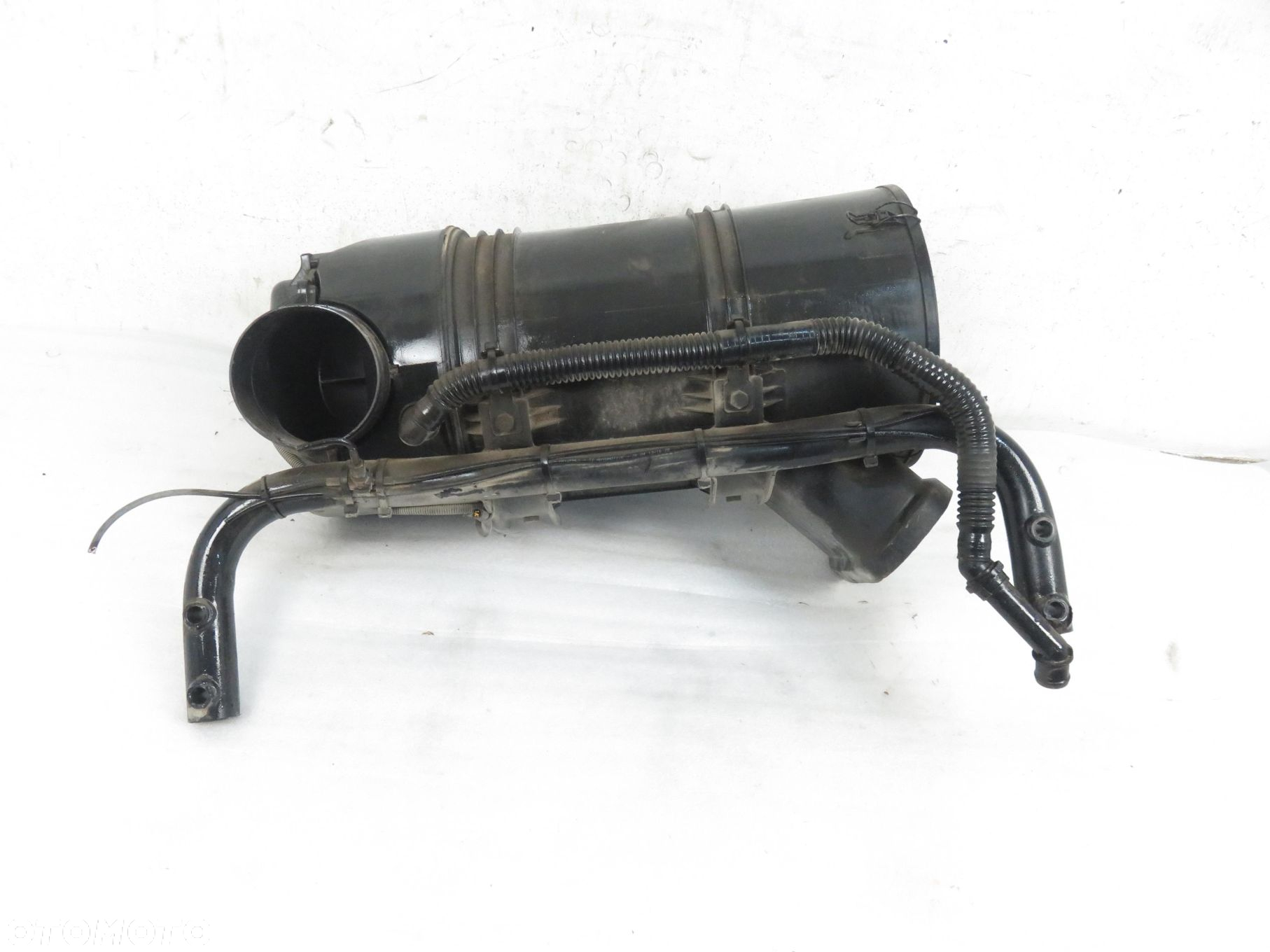 OBUDOWA FILTRA POWIETRZA MAN TGX I 18.480 - D 2676 LF 25 81084050021 - 5