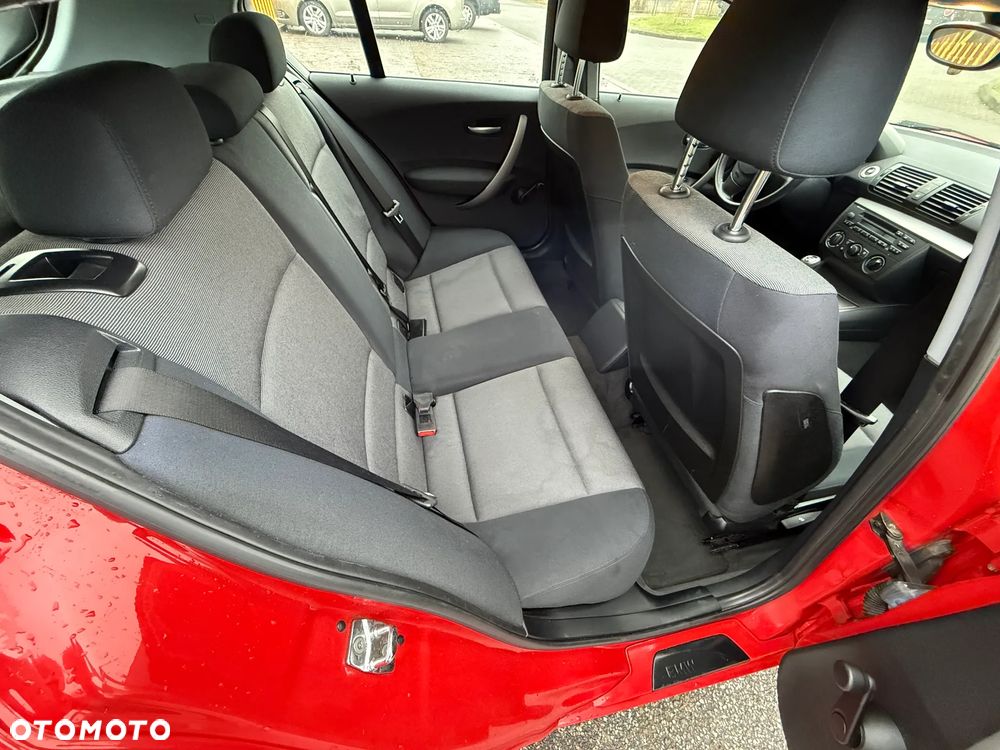 BMW Seria 1 116i - 19