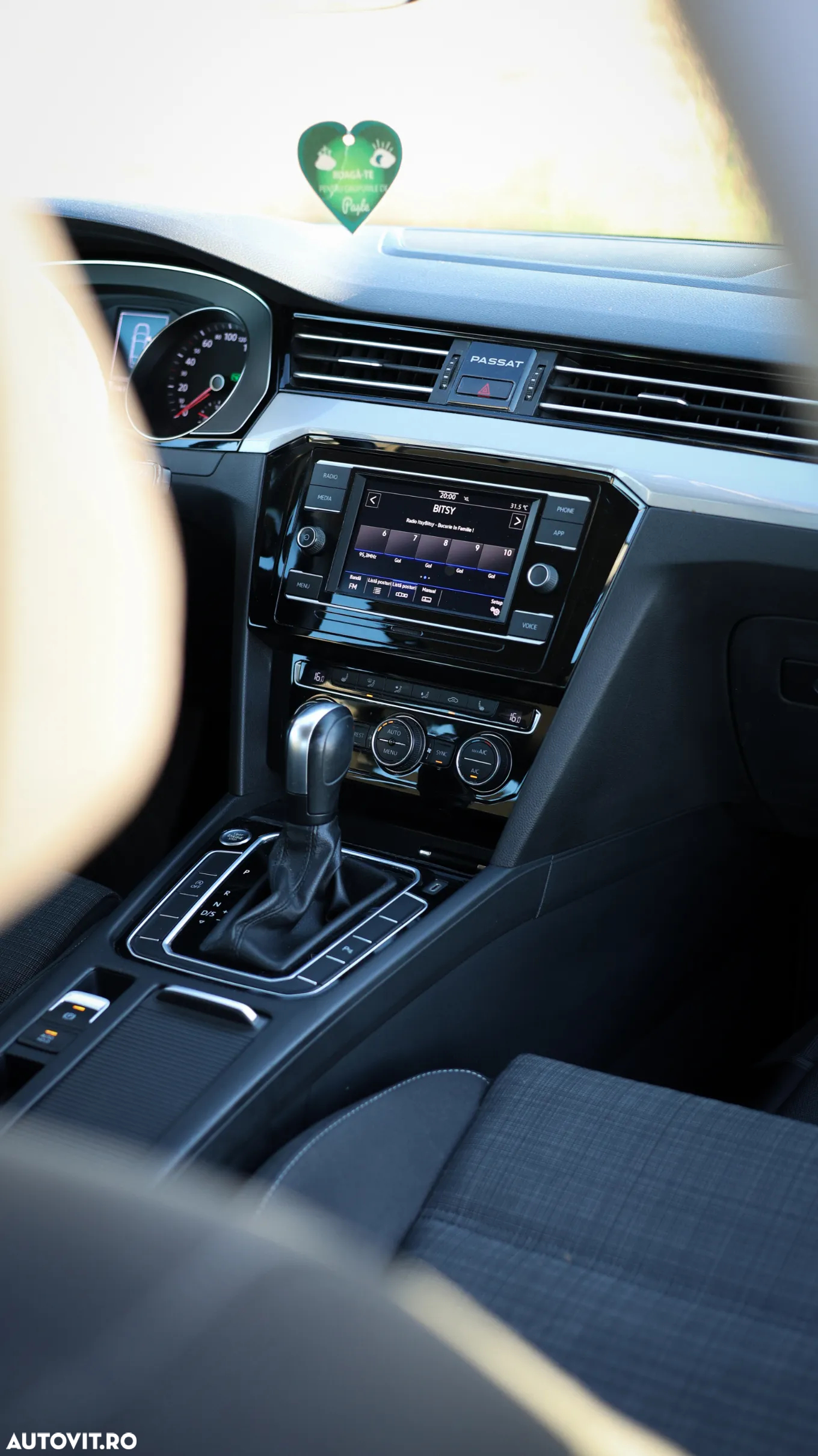 Volkswagen Passat 1.5 TSI ACT DSG Comfortline - 20