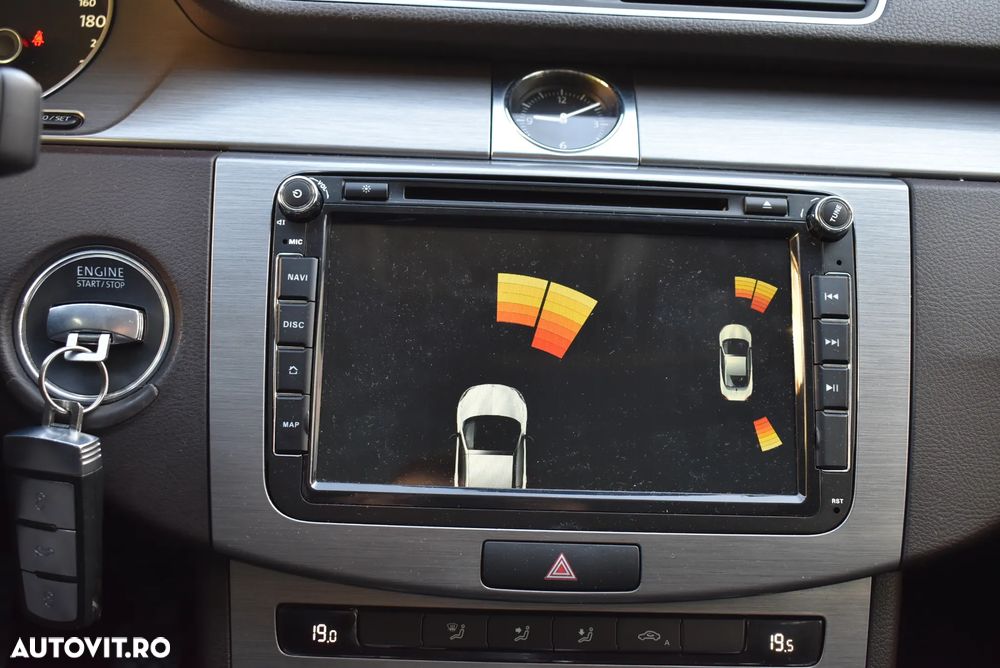 VOLKSWAGEN Passat 2012 — imagine 12