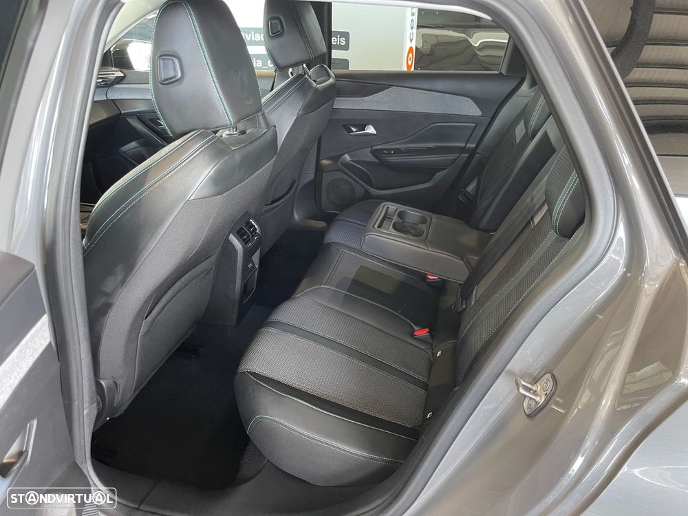 Peugeot 308 SW 1.6 Hybrid Allure Pack e-EAT8 - 24