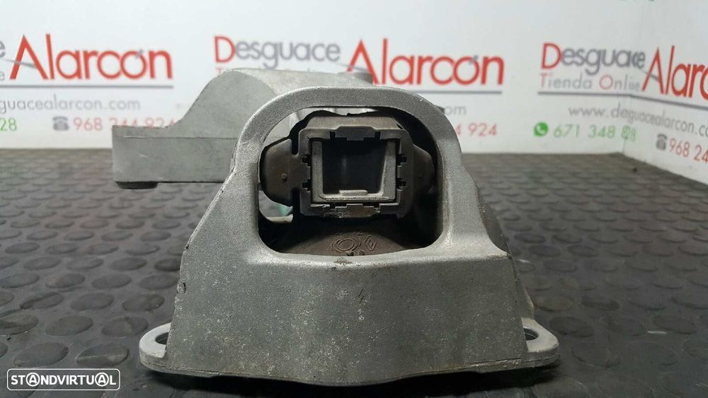 APOIO DO MOTOR DIREITO DACIA SANDERO STEPWAY - 4