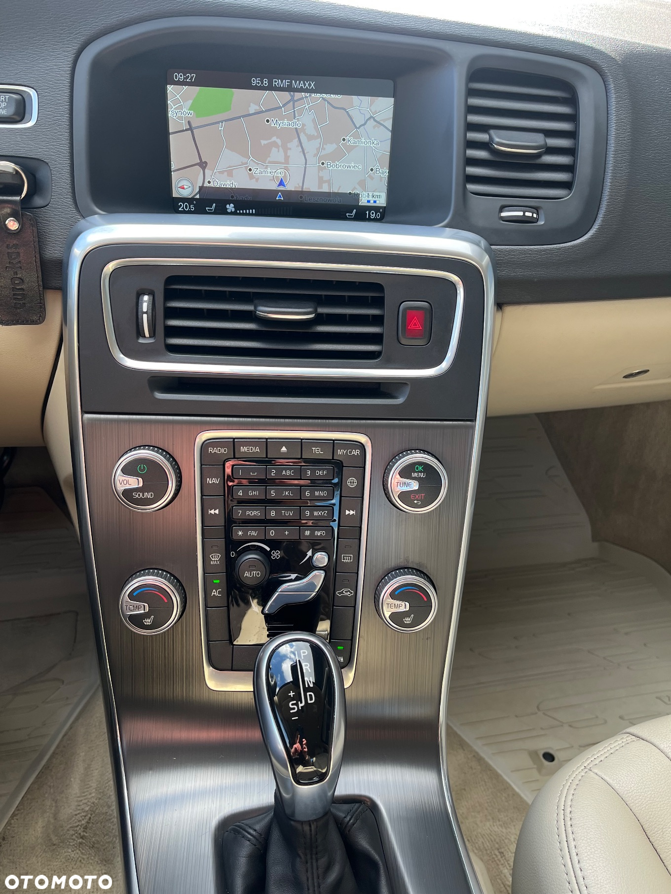 Volvo S60 T3 Summum - 11