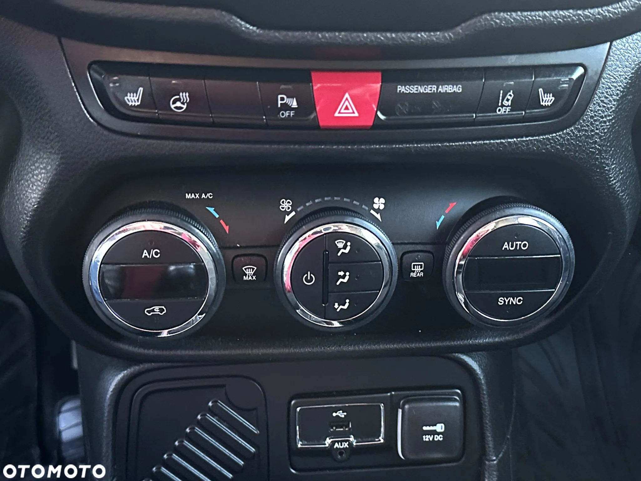 Jeep Renegade 1.4 MultiAir Limited FWD S&S - 26