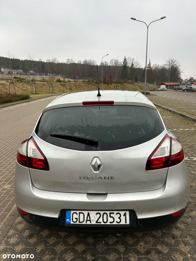 Renault Megane 2015 photo 3