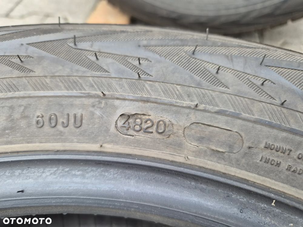 OPONY ZIMOWE NOKIAN 215/60 R17 - 10