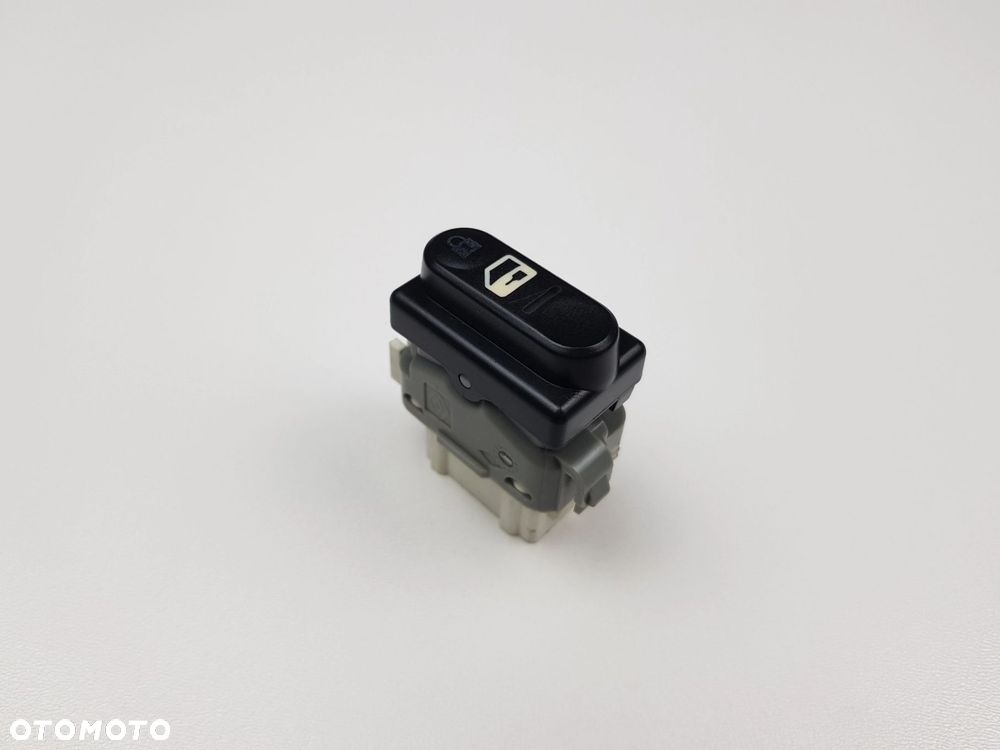 Przełącznik Przycisk Włącznik blokady drzwi Nissan Qashqai J10 28082 21000A - 2