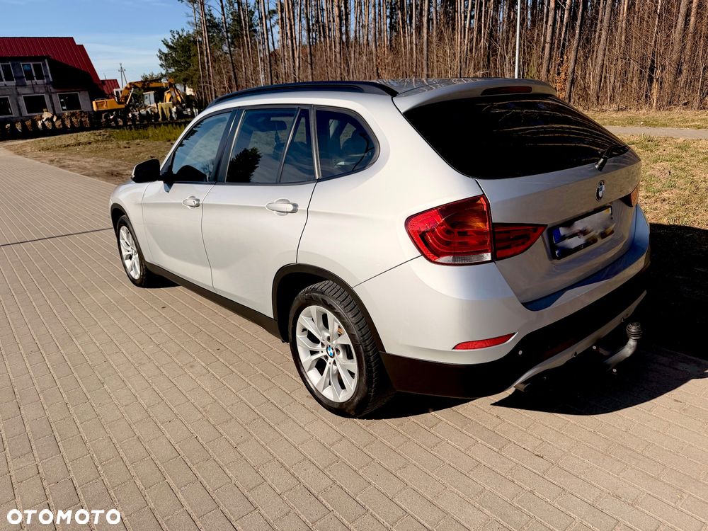 BMW X1 xDrive25d Sport Line - 4