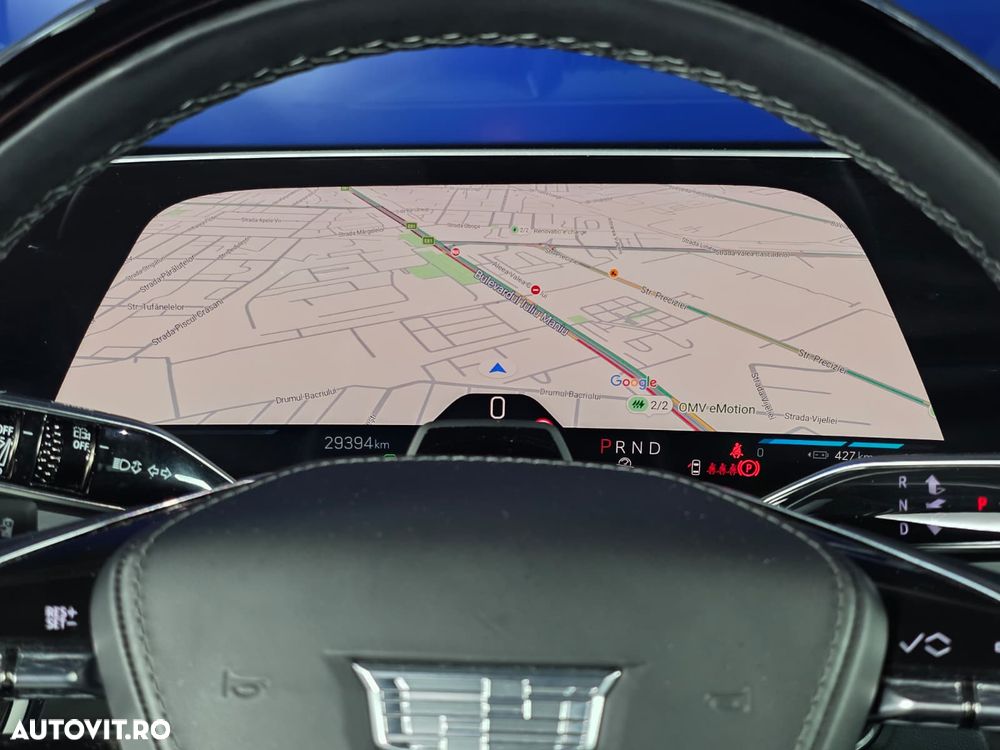 Cadillac Lyriq Sport - 15