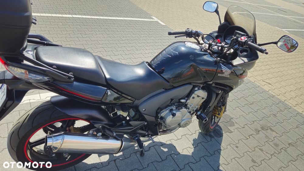 Honda CBF - 6