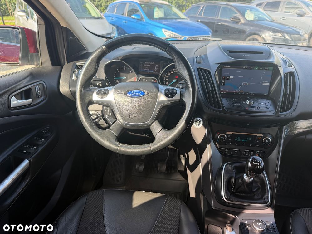 Ford Kuga 2.0 TDCi 4x4 Titanium - 20
