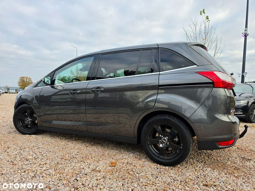 Ford Grand C-MAX - 14