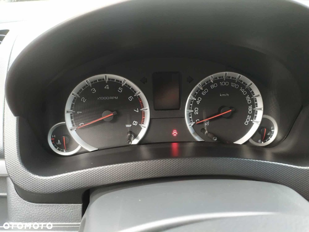 Suzuki Swift - 6