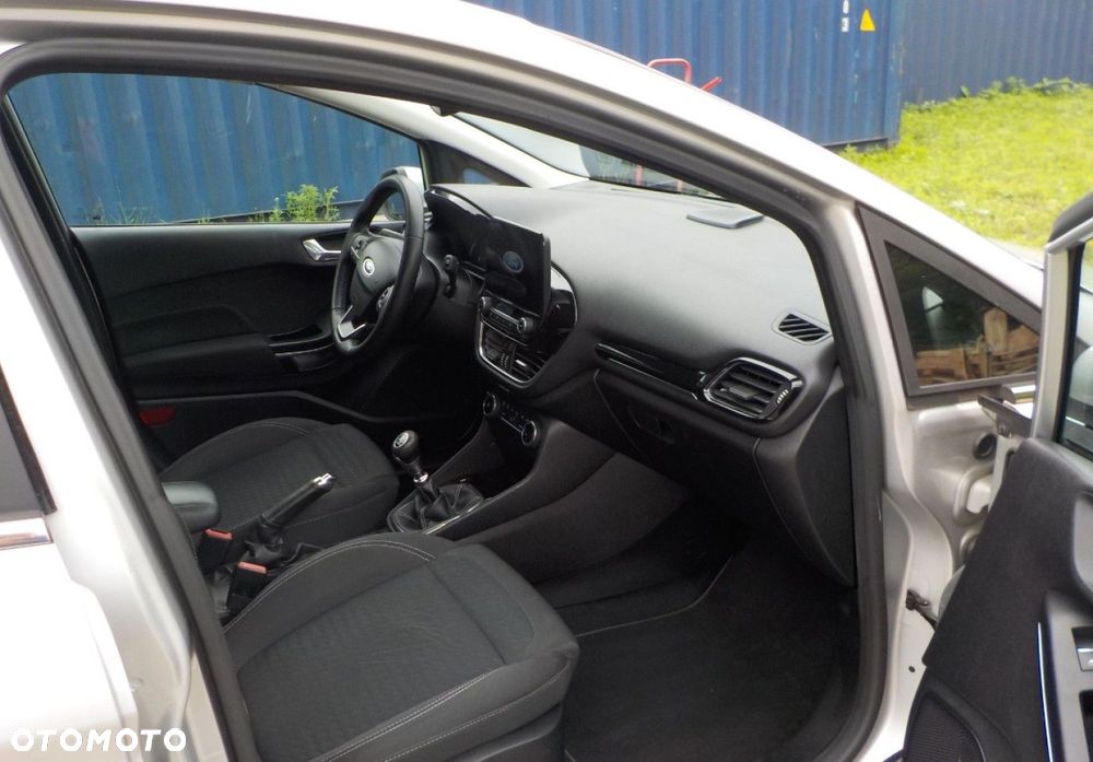 Ford Fiesta - 11