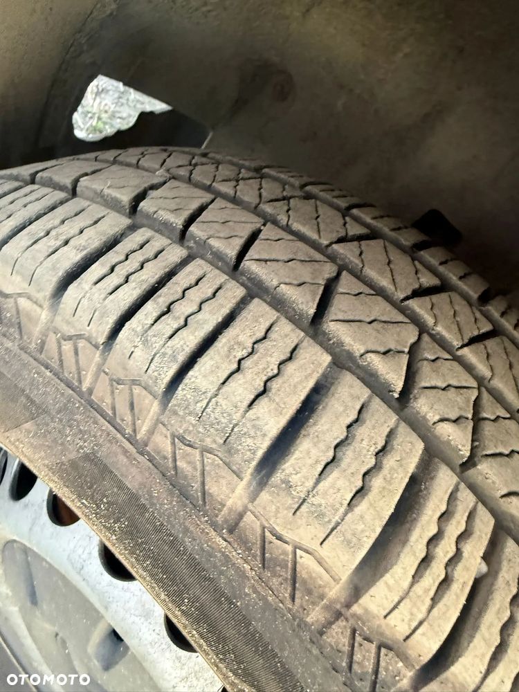 Mercedes-Benz Sprinter - 9