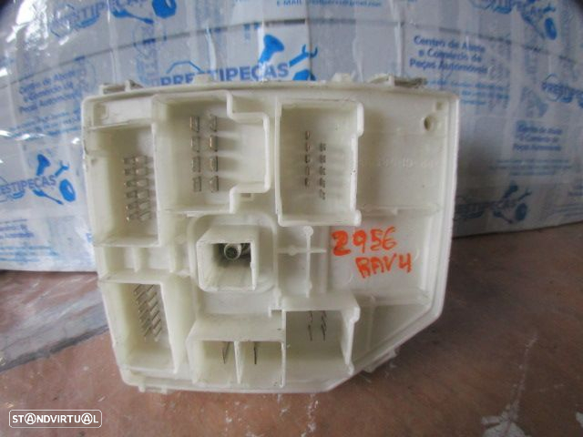 Caixa Fusiveis Cxfus1054 TOYOTA RAV 4 D4D 2004 2.0D4D 115CV 5P PRETO - 2