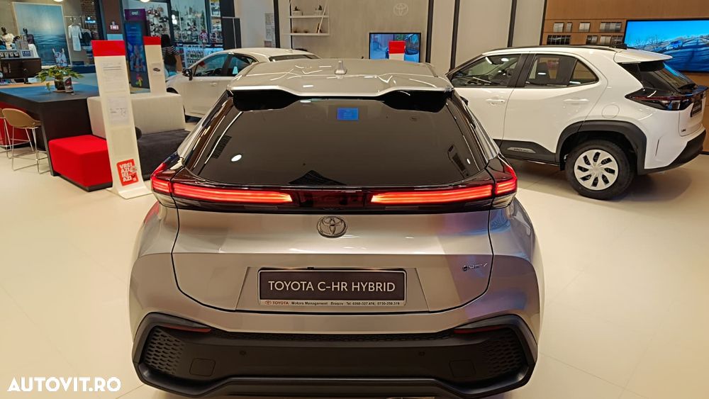 Toyota C-HR - 11