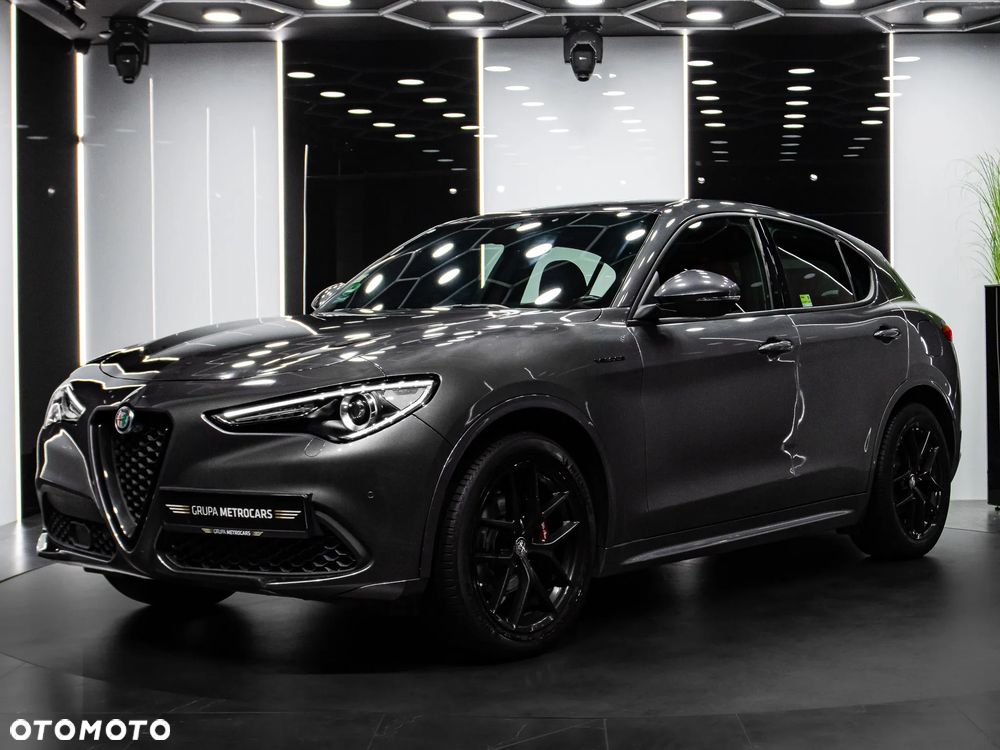 Alfa Romeo Stelvio 2.0 Turbo Veloce Q4 - 2