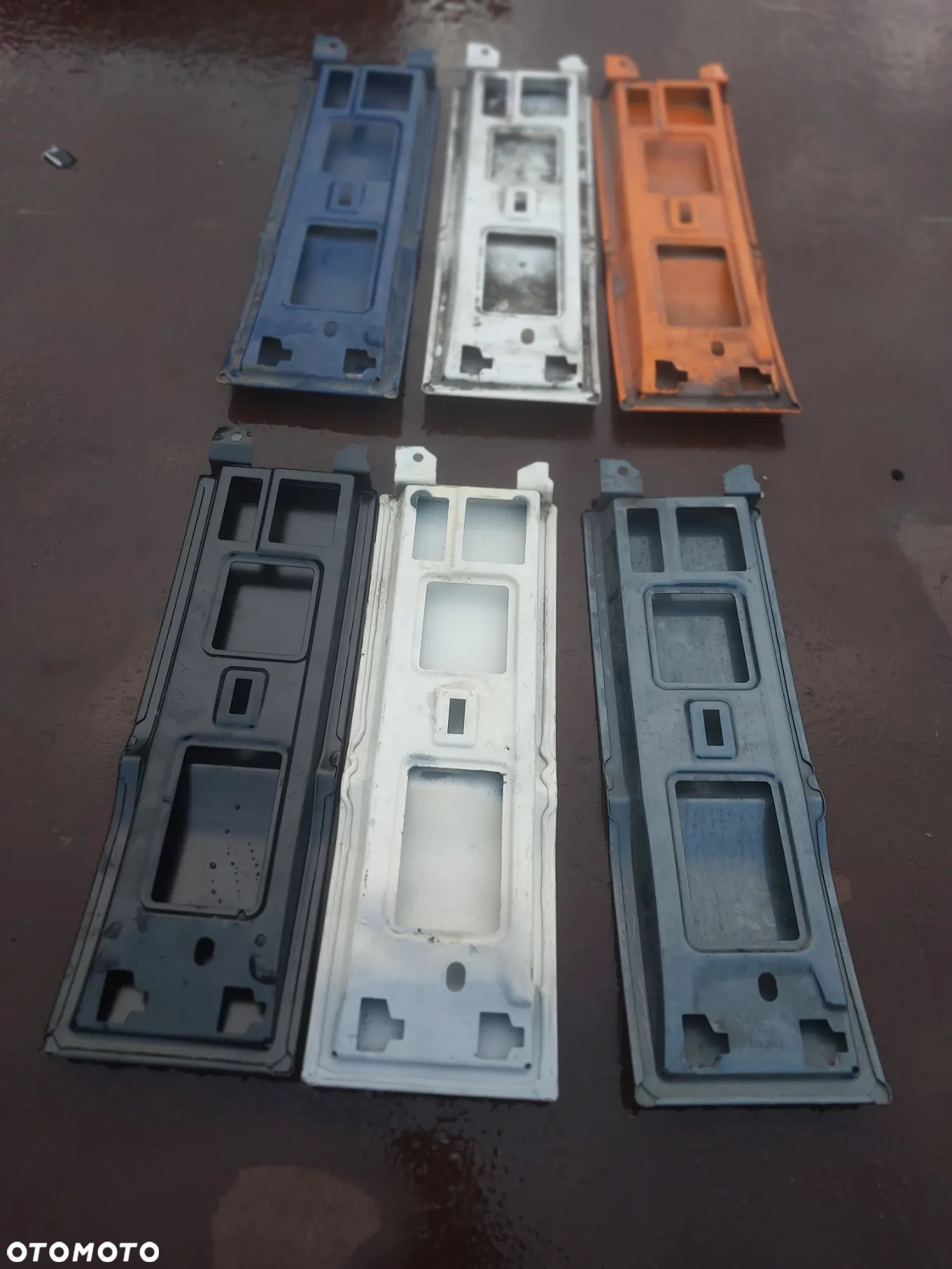 Blacha maskownica pod klapką paliwa vw t5 2003-2015 - 2