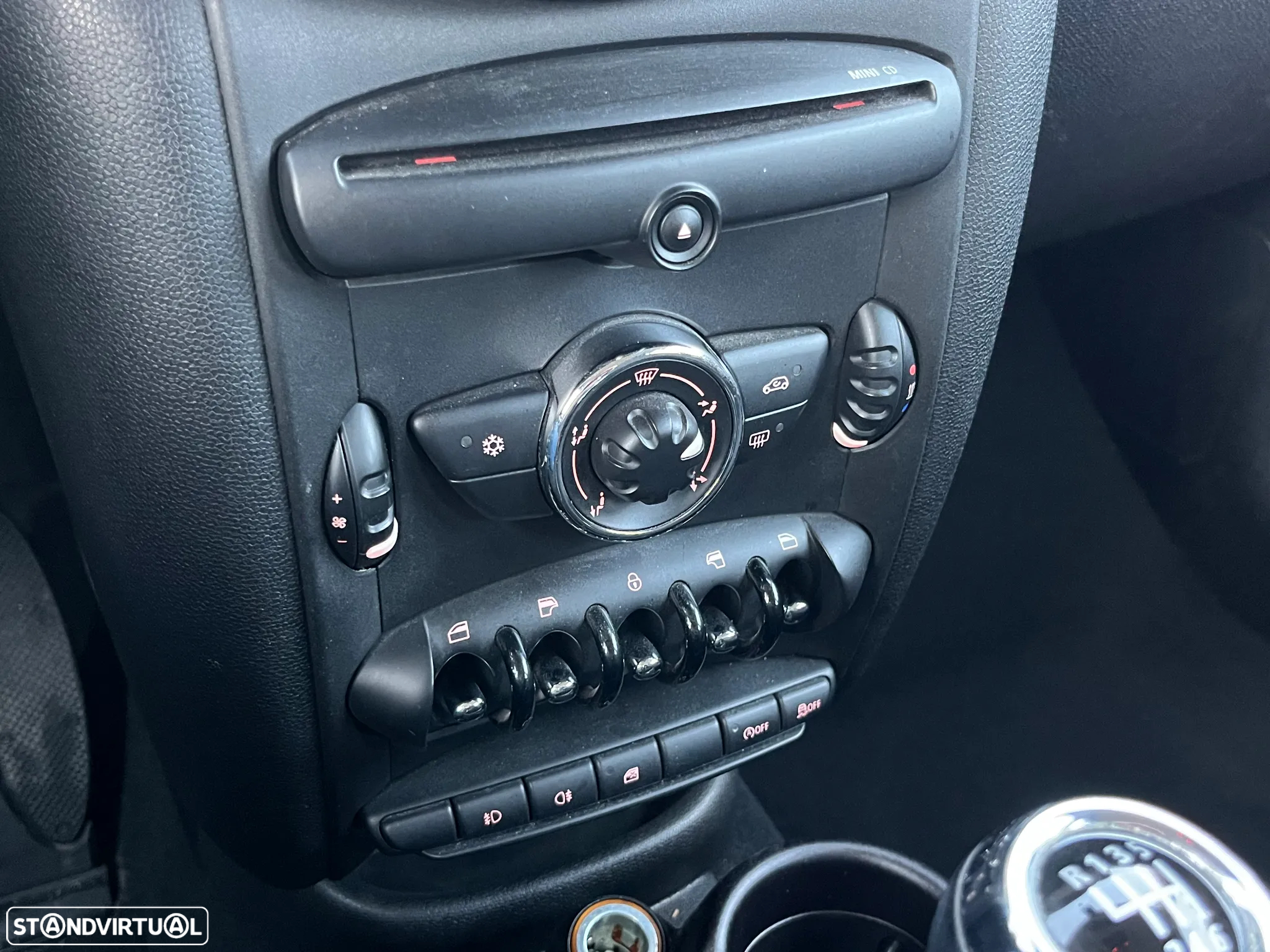 MINI Countryman Cooper D - 12