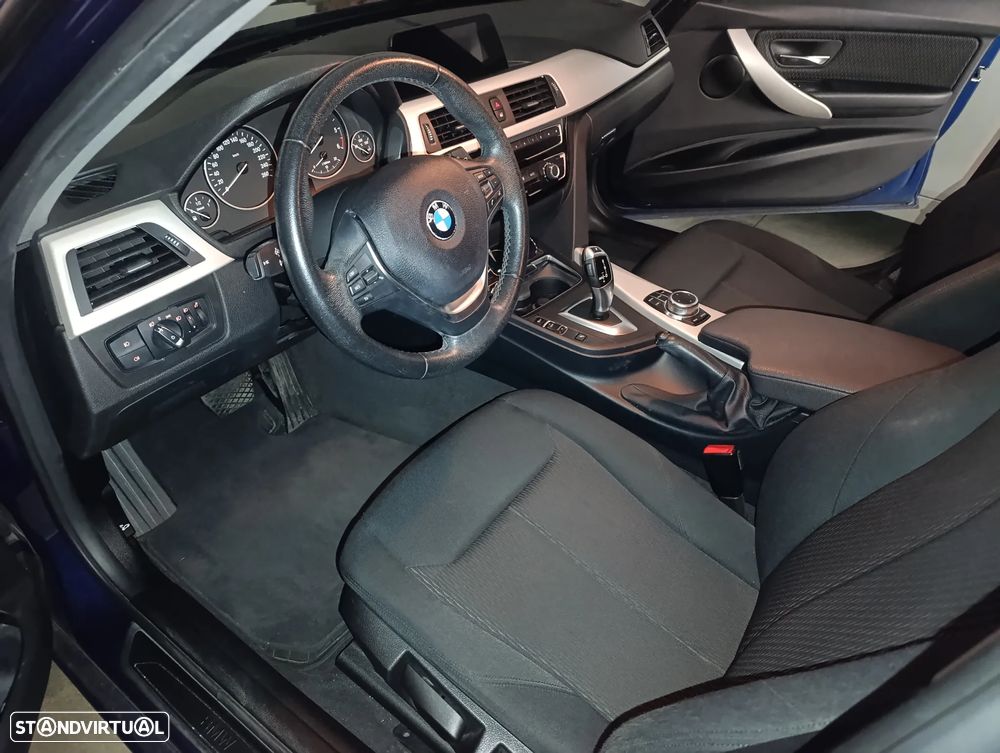 BMW 318 d Touring Advantage Auto - 8