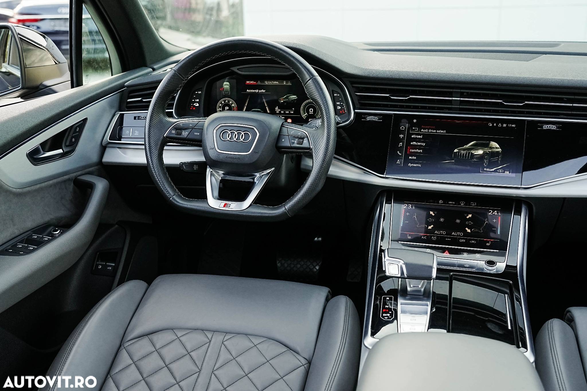Audi Q7 3.0 55 TFSIe quattro Tiptronic S Line - 12