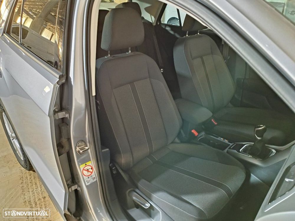 VW T-Roc 1.0 TSI Urban - 14