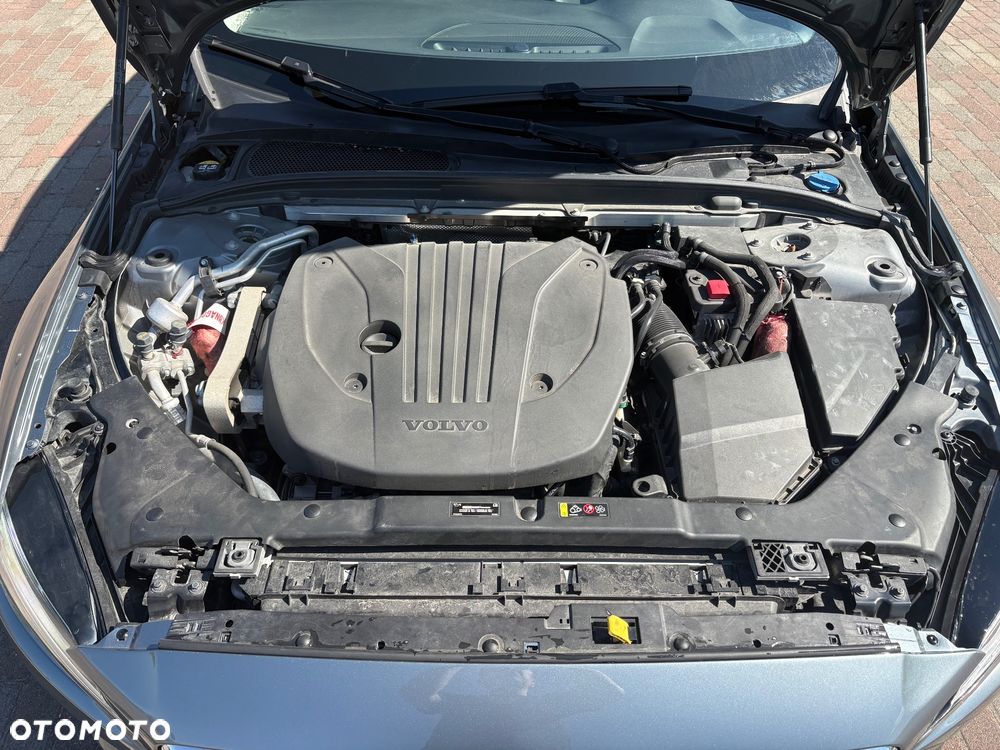 Volvo V60 B3 B Essential - 31