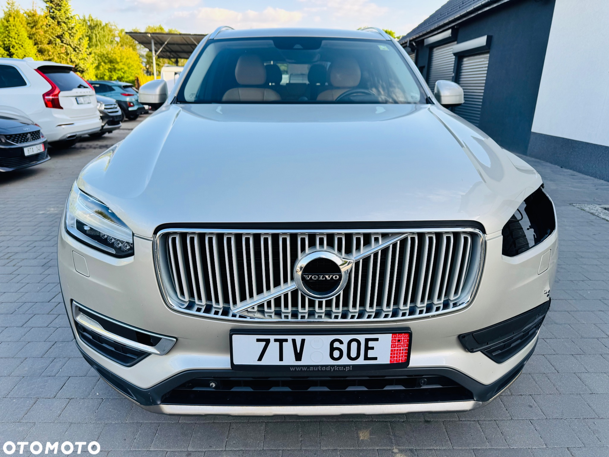 Volvo XC 90 D5 SCR AWD Inscription 7os - 4