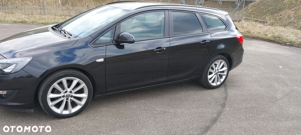 Opel Astra 1.4 Turbo Sport - 3