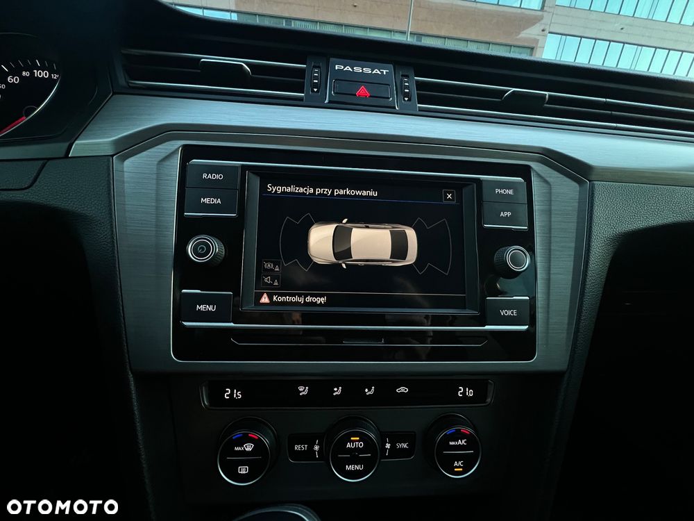 Volkswagen Passat 1.5 TSI EVO Essence - 27