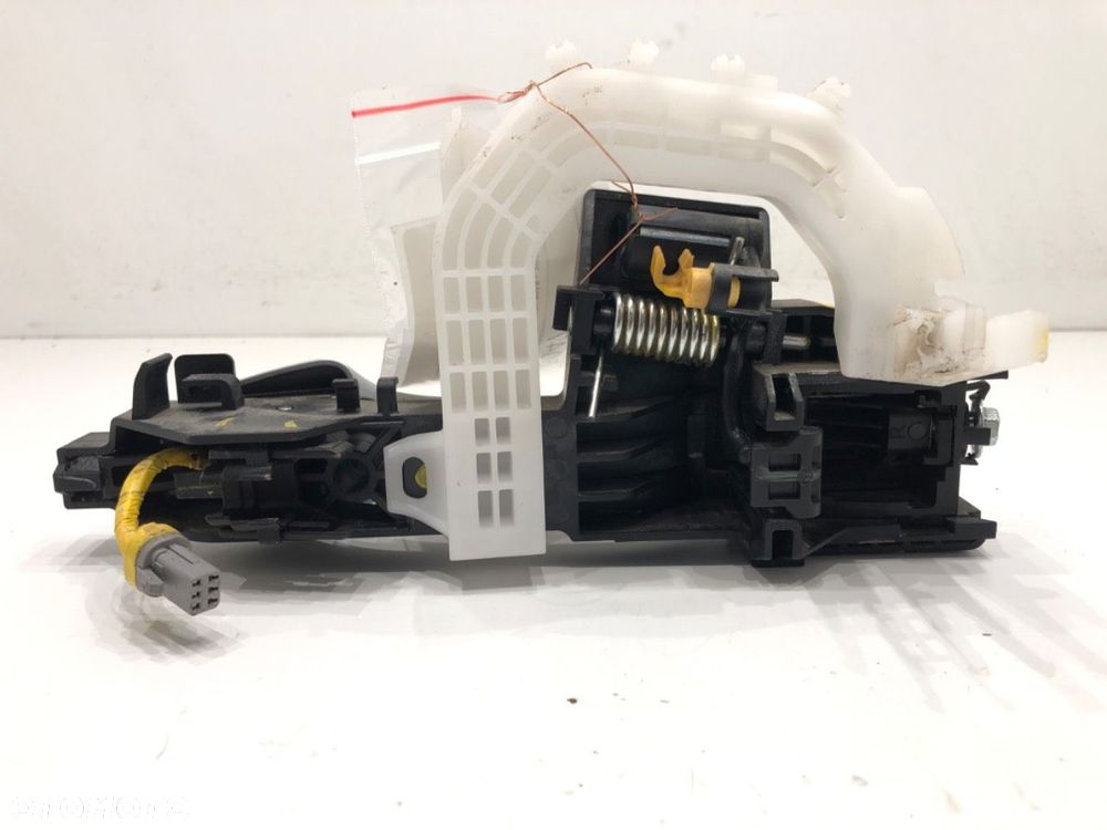 KLAMKA ZEWNĘTRZNA PRAWY PRZÓD - 87.00 PLN - KIA CEED Sportswagon (CD) 2018 - 2022 1.4 T-GDI 103 kW - 4