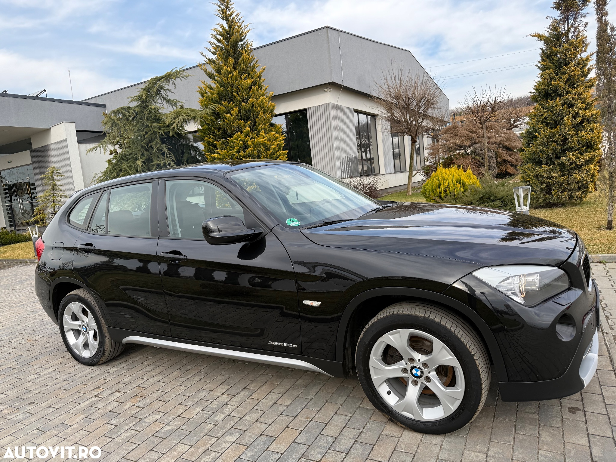 BMW X1 xDrive20d - 9