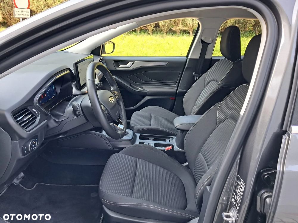 Ford Focus 1.0 EcoBoost mHEV Titanium X - 18