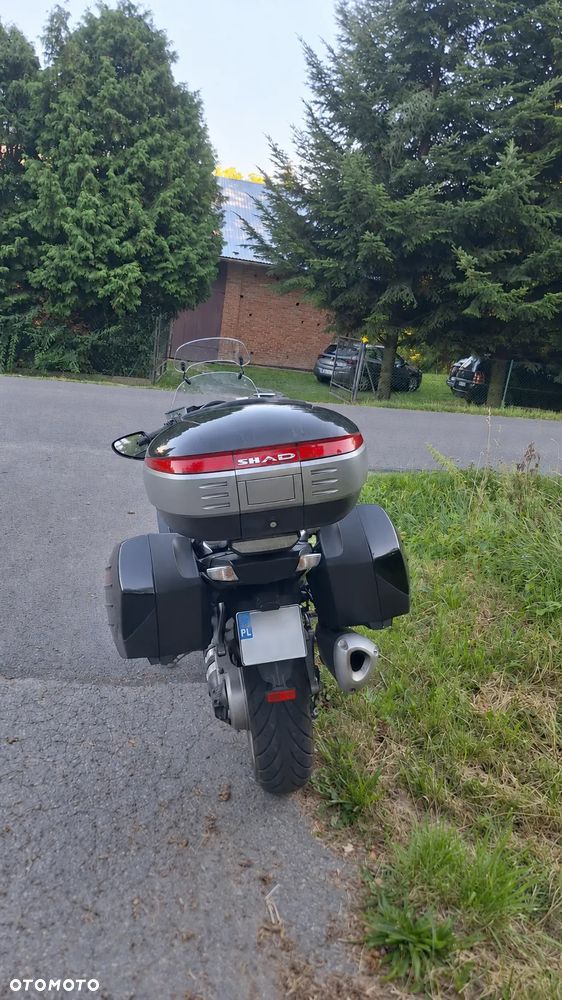 Kawasaki GTR - 2