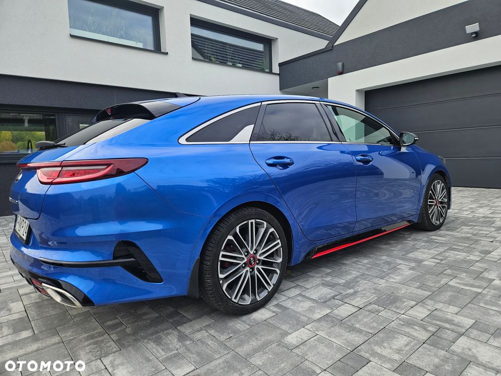 Kia ProCeed 1.6 T-GDI GT DCT - 2