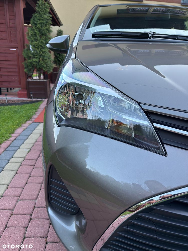 Toyota Yaris 1.0 Active EU6 - 11