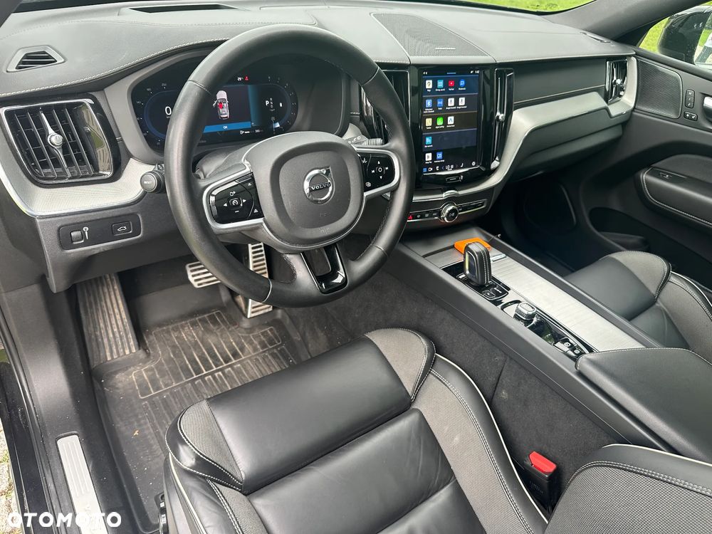 Volvo XC 60 B6 B AWD R-Design - 12