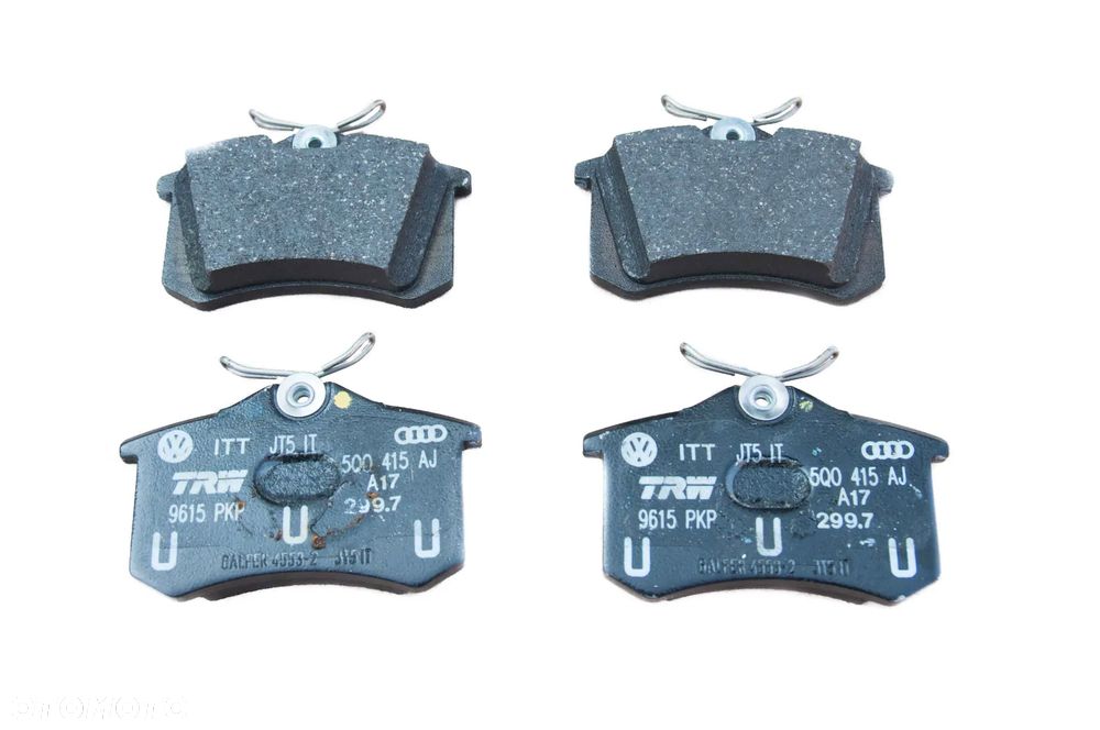 KLOCKI HAMULCOWE TYŁ L P KOMPLET AUDI VW SEAT SKODA 5Q0415AJ