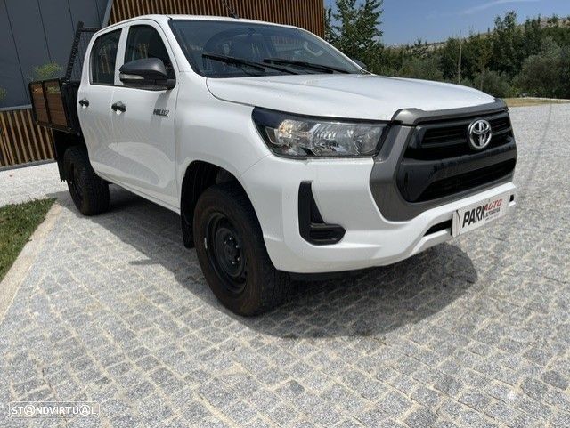 Toyota Hilux 2.4 D-4D 4WD CD CM